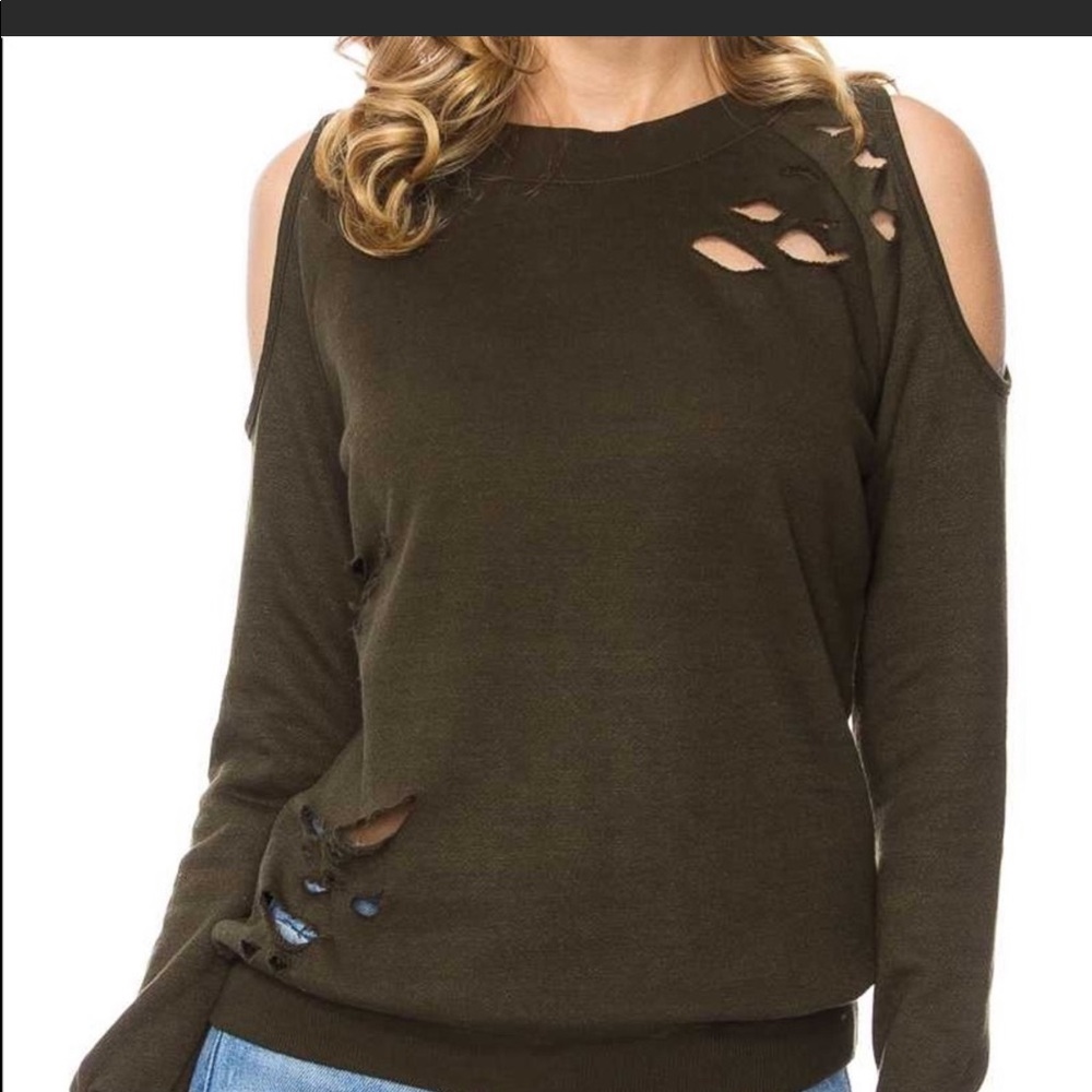 💚Distressed Cold Shoulder💚 - Picture 1 of 2